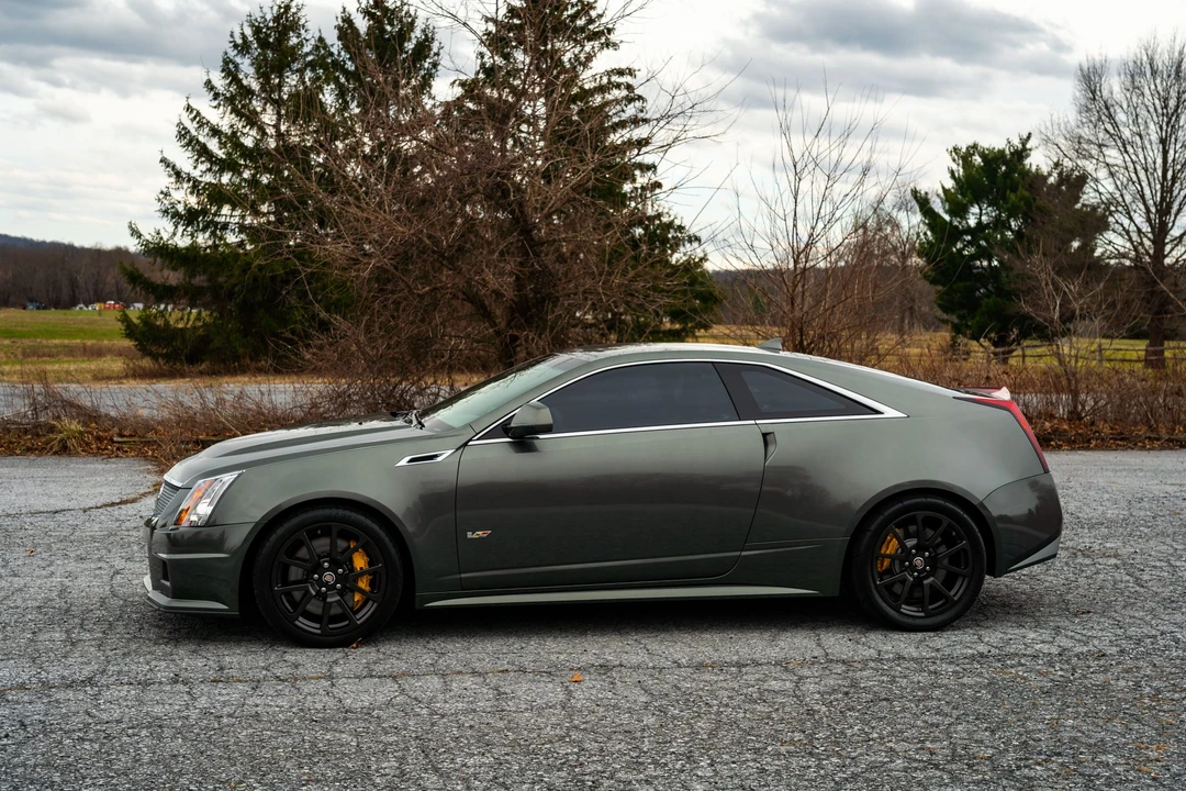 2011 Cadillac CTS-V 2nd Gen - Image 10 of 31