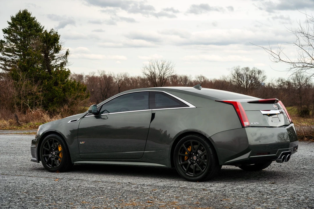2011 Cadillac CTS-V 2nd Gen - Image 17 of 31
