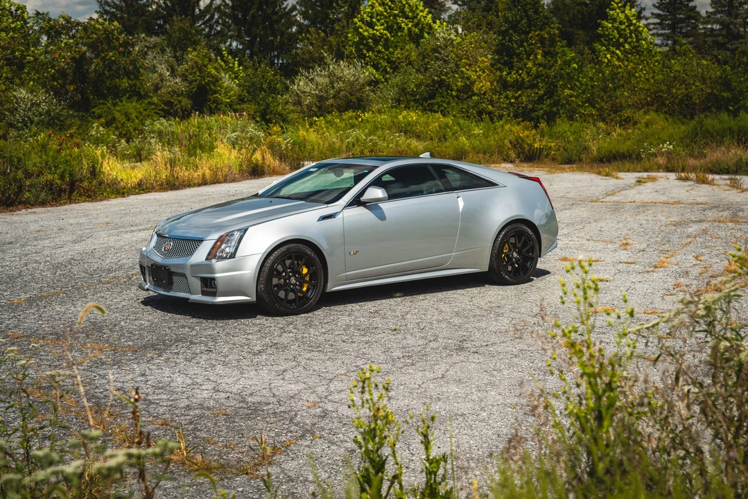 2011 Cadillac CTS-V 2nd Gen - Image 2 of 31