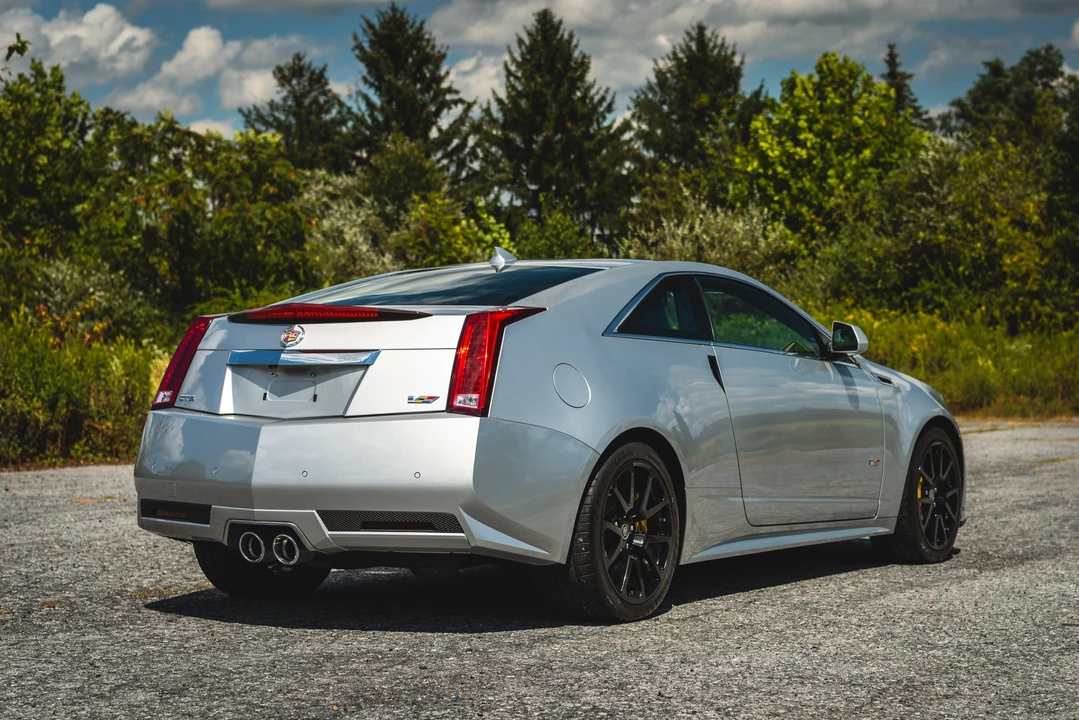 2011 Cadillac CTS-V 2nd Gen - Image 24 of 31