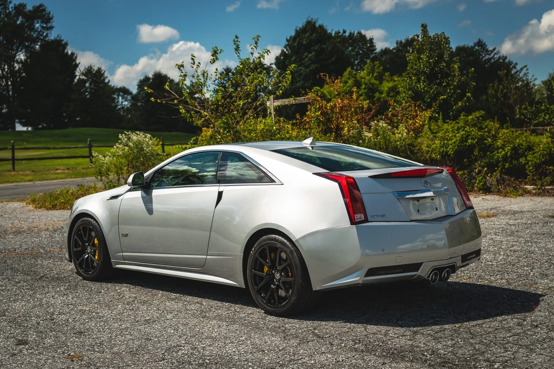 2011 Cadillac CTS-V 2nd Gen - Image 30 of 31