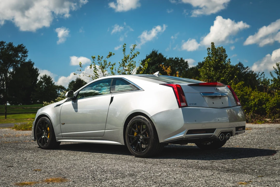 2011 Cadillac CTS-V 2nd Gen - Image 29 of 31