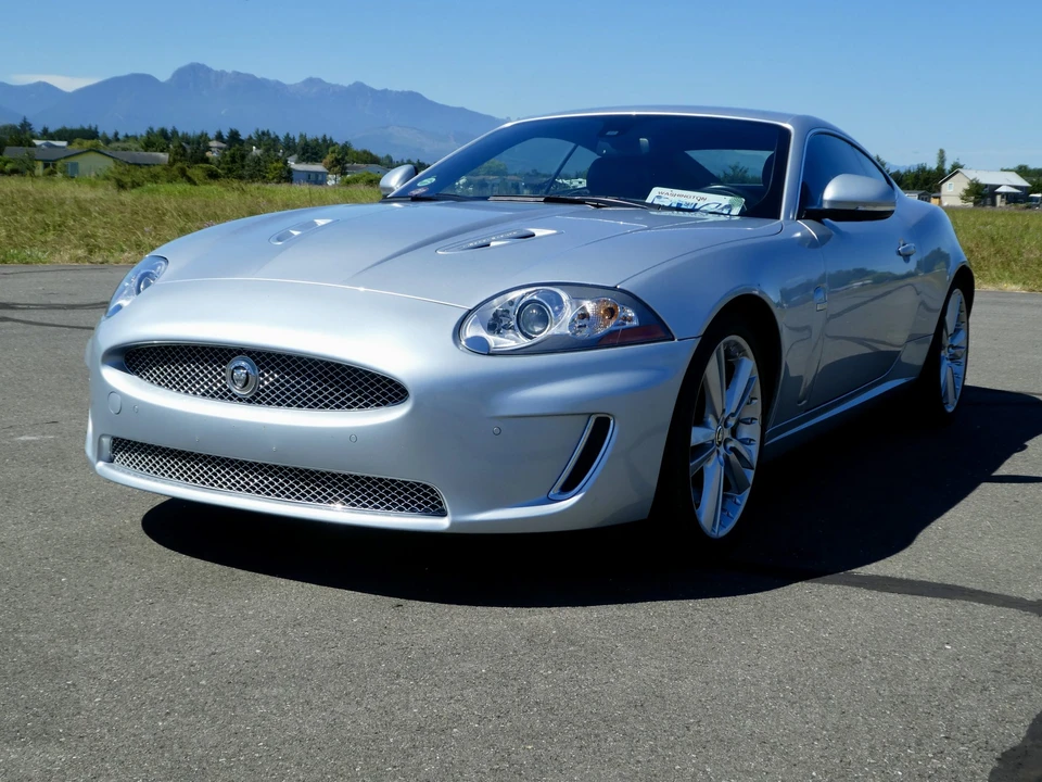 2011 Jaguar X150 XKR - Image 2 of 31