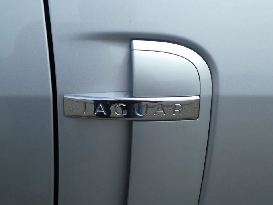 2011 Jaguar X150 XKR - Image 28 of 31