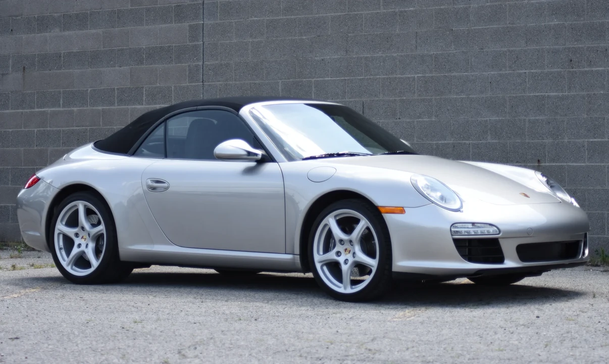 2011 Porsche 997 Carrera - Image 12 of 31