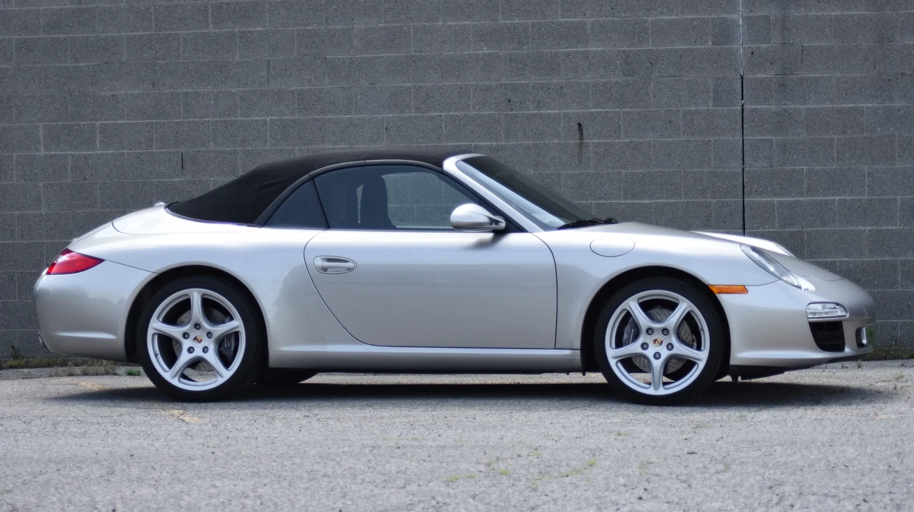 2011 Porsche 997 Carrera - Image 11 of 31