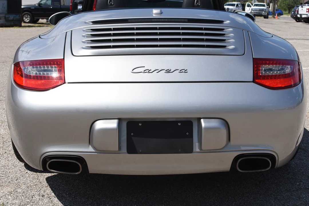 2011 Porsche 997 Carrera - Image 7 of 31