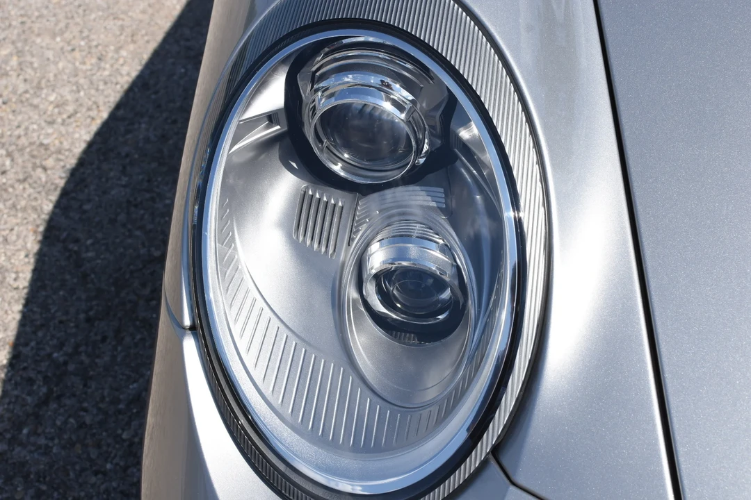 2011 Porsche 997 Carrera - Image 24 of 31