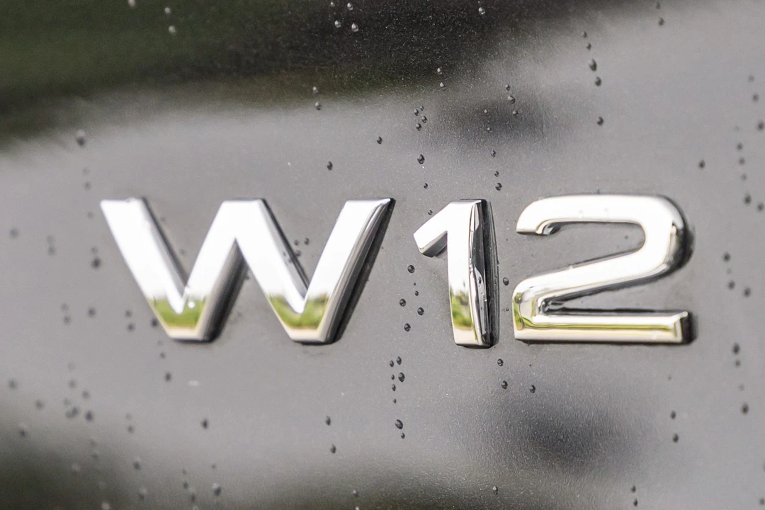 2012 Audi D4 A8 - Image 12 of 31