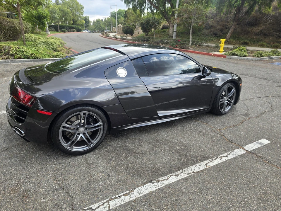 2012 Audi 42 R8 - Image 26 of 31