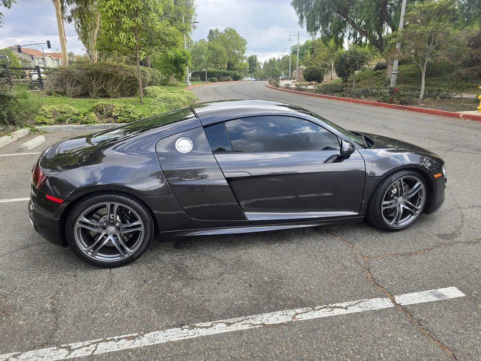 2012 Audi 42 R8 - Image 24 of 31