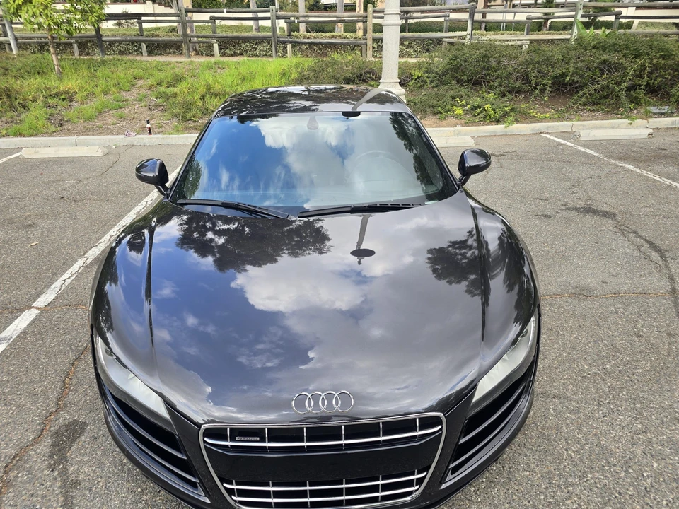 2012 Audi 42 R8 - Image 9 of 31