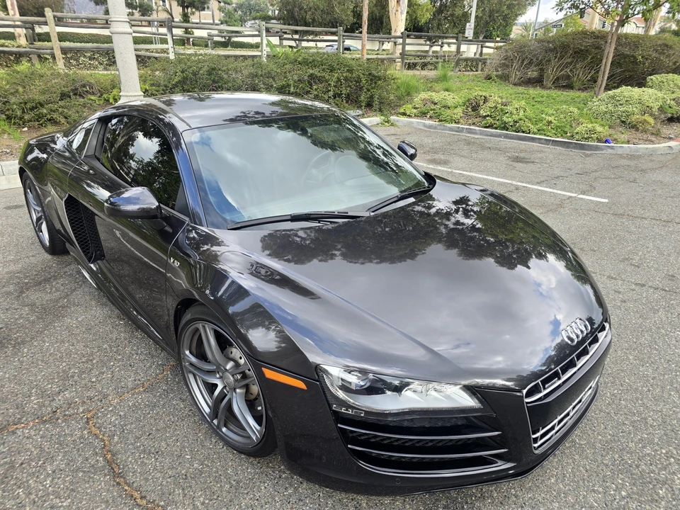 2012 Audi 42 R8 - Image 10 of 31