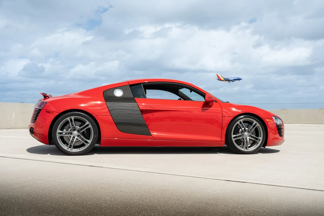 2012 Audi 42 R8 - Image 9 of 31