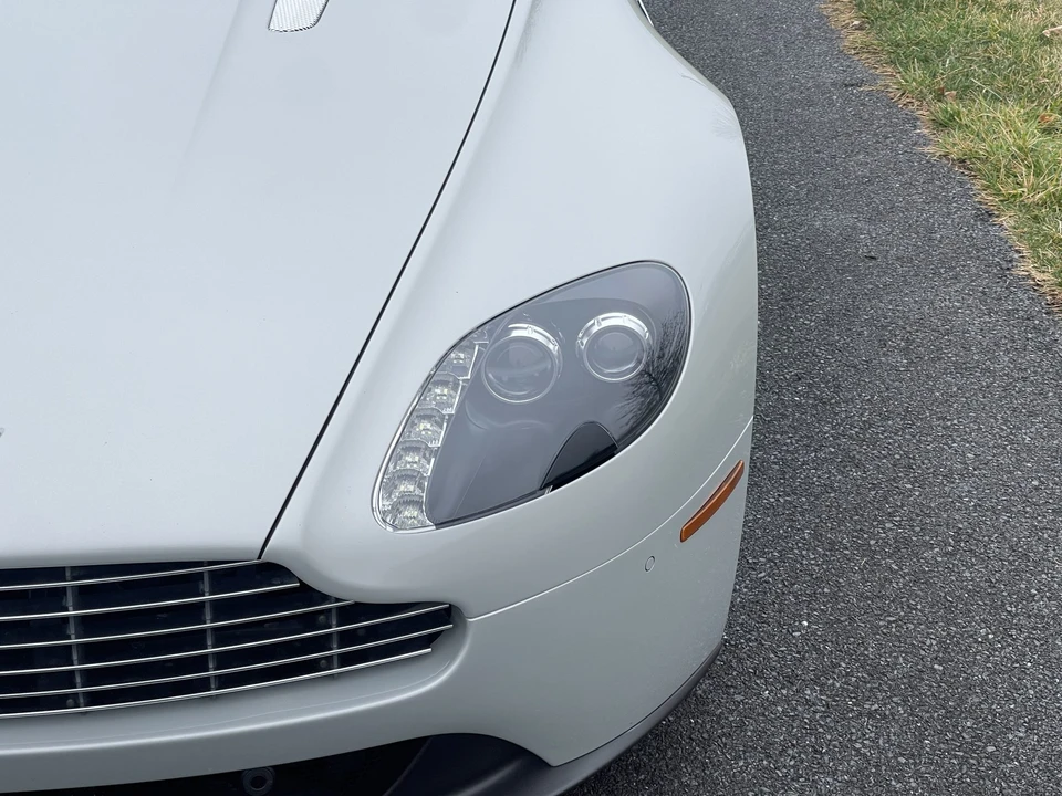 2013 Aston Martin V8 Vantage (2006-2017) - Image 28 of 31