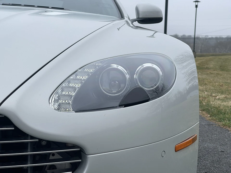 2013 Aston Martin V8 Vantage (2006-2017) - Image 27 of 31
