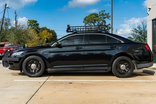 2013 Ford Taurus 5th Gen - Image 3 of 8