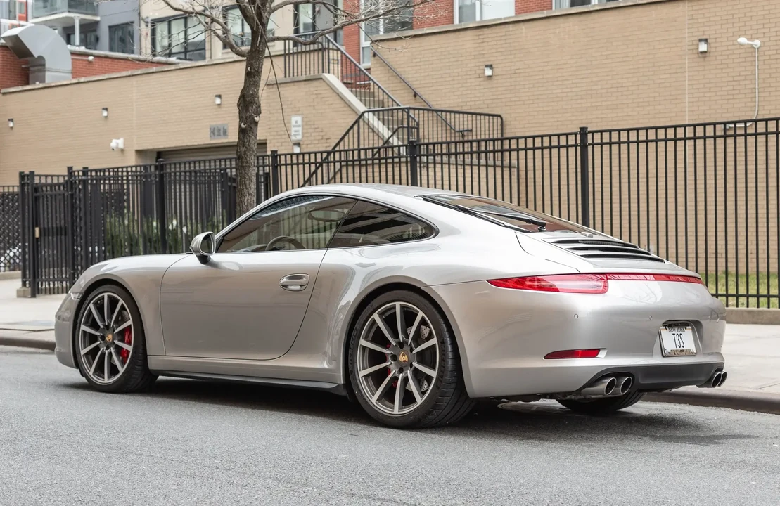 2013 Porsche 991 Carrera 4S - Image 4 of 6