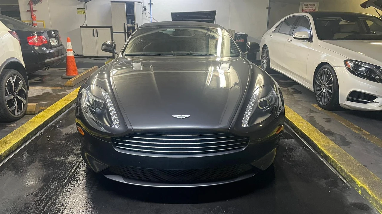 2014 Aston Martin DB9 - Image 14 of 31