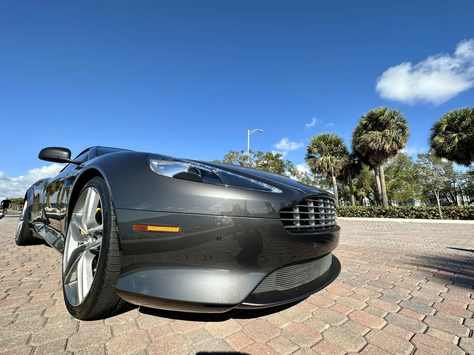 2014 Aston Martin DB9 - Image 11 of 31