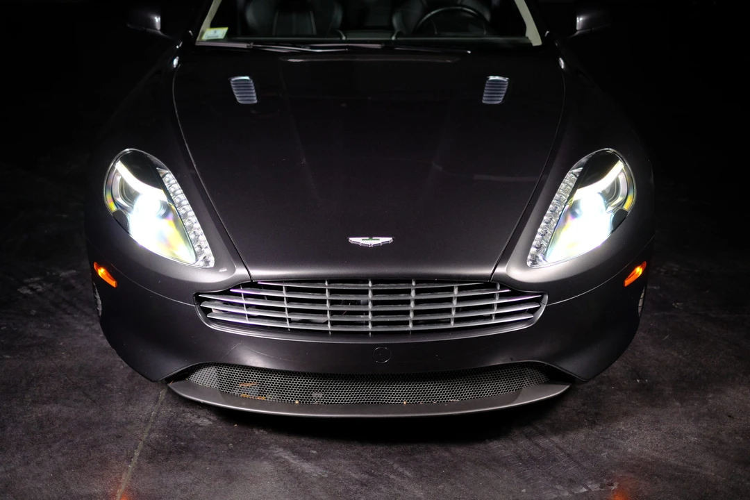 2014 Aston Martin DB9 - Image 17 of 31