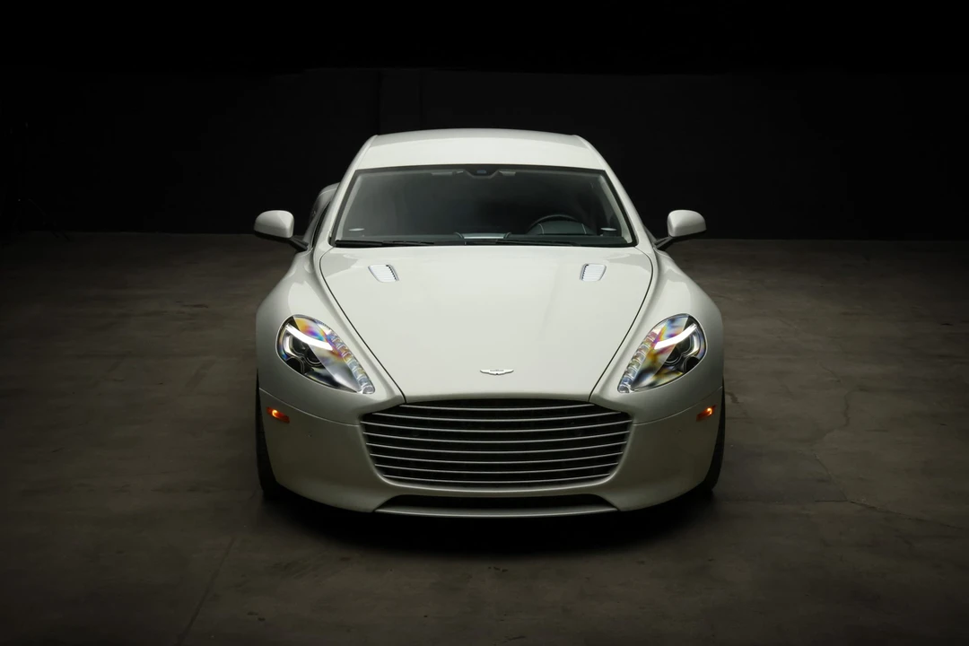 2014 Aston Martin Rapide - Image 7 of 31