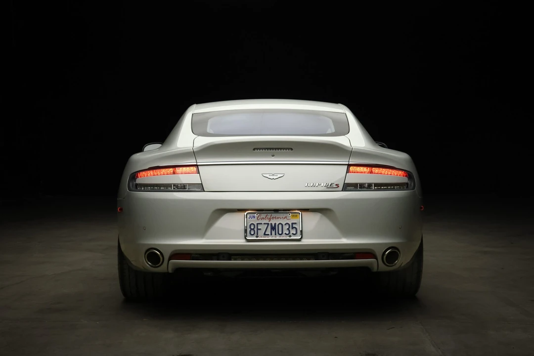 2014 Aston Martin Rapide - Image 21 of 31