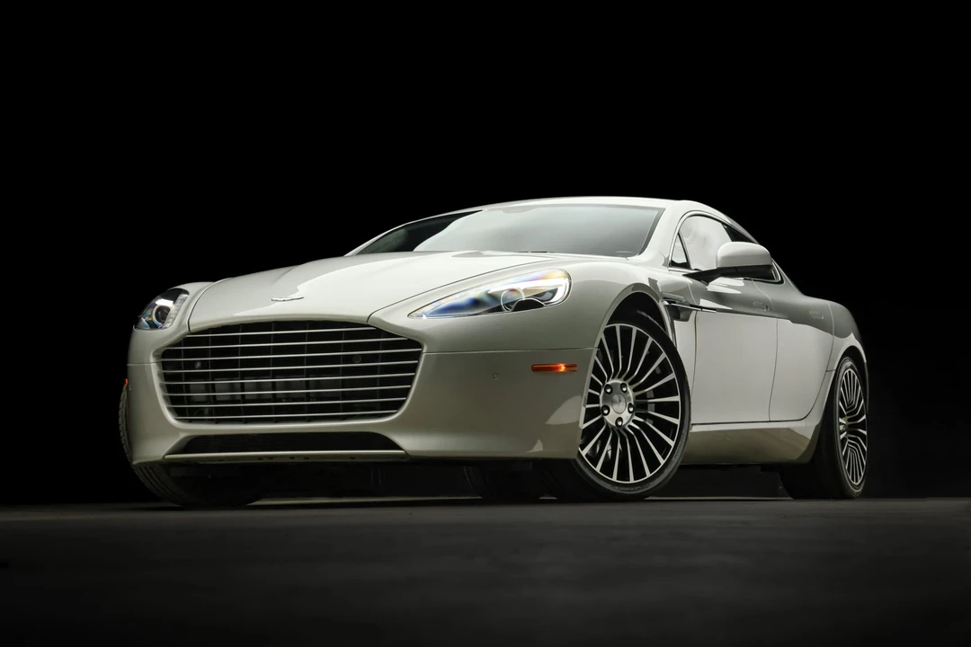 2014 Aston Martin Rapide - Image 6 of 31
