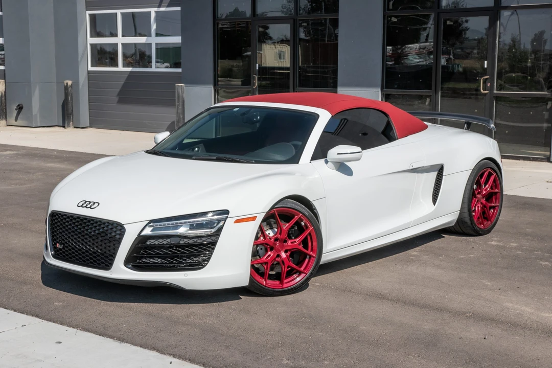 2014 Audi 42 R8 - Image 20 of 31