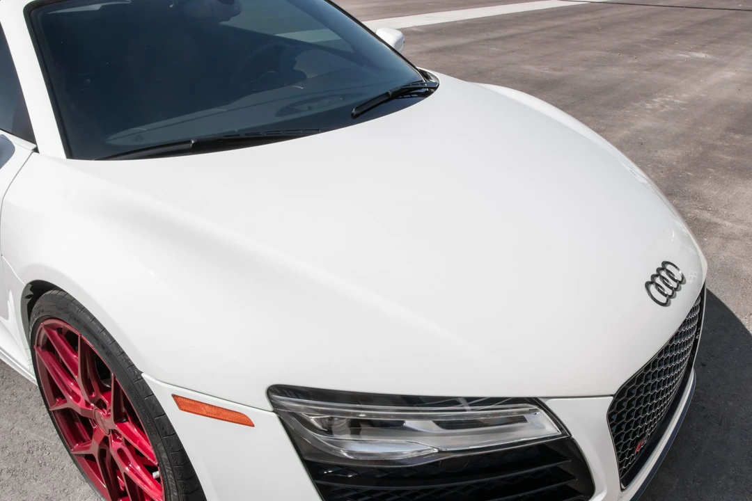 2014 Audi 42 R8 - Image 30 of 31