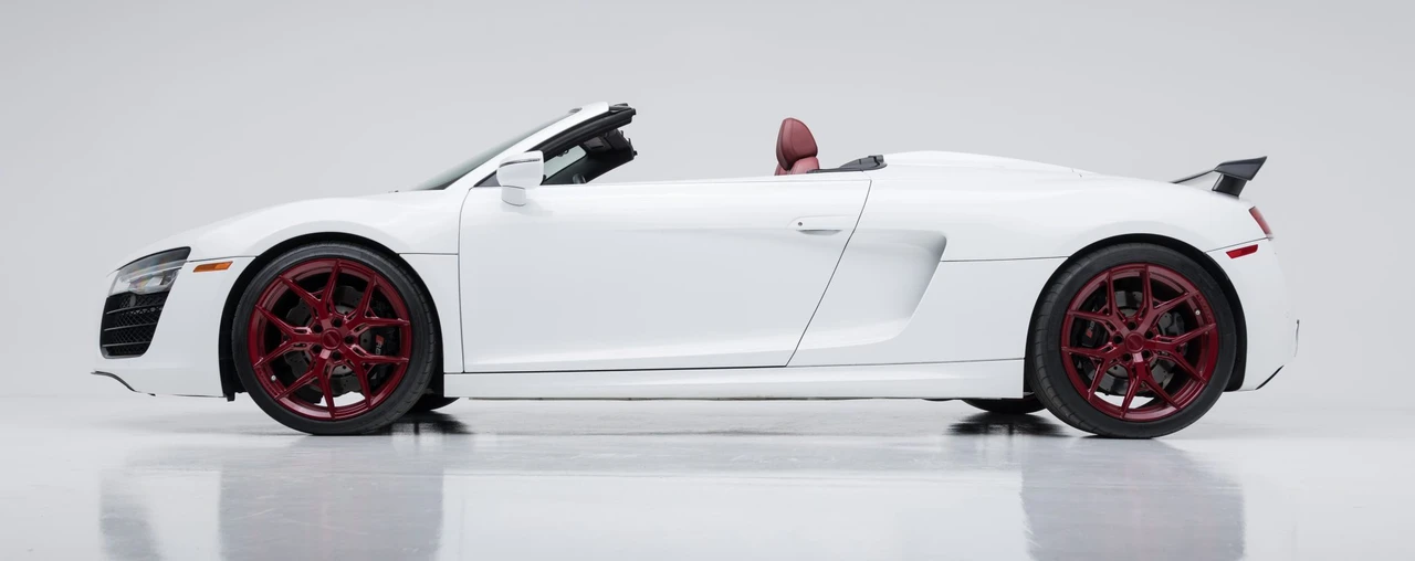 2014 Audi 42 R8 - Image 8 of 31