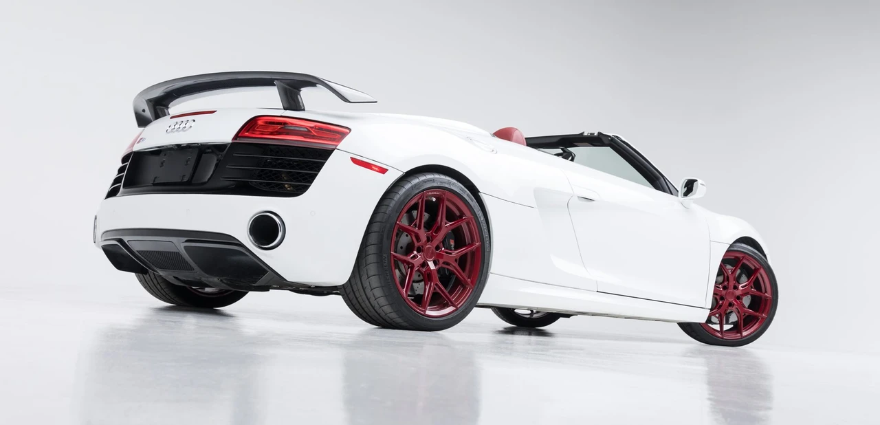 2014 Audi 42 R8 - Image 10 of 31
