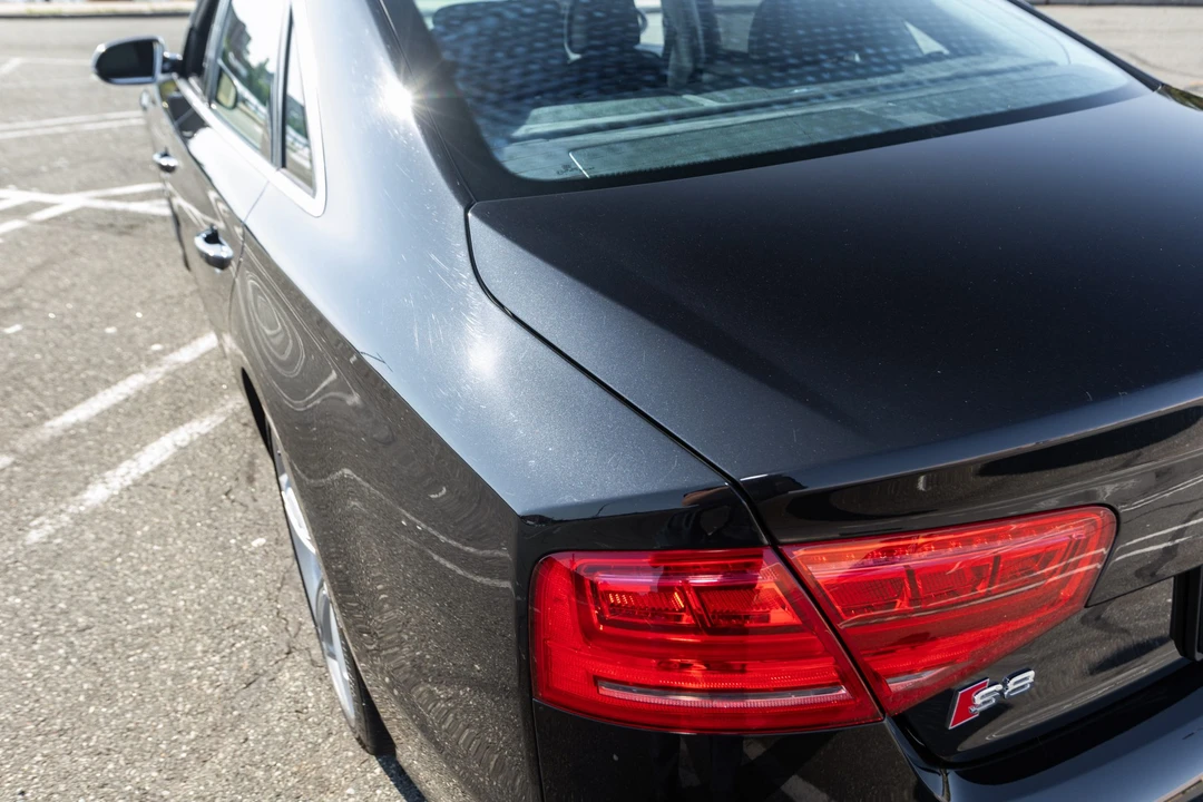 2014 Audi D4 S8 - Image 28 of 31