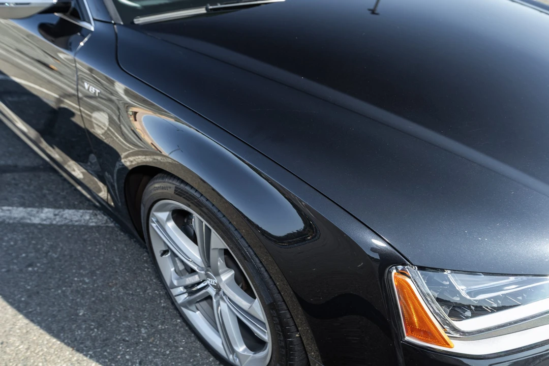 2014 Audi D4 S8 - Image 18 of 31