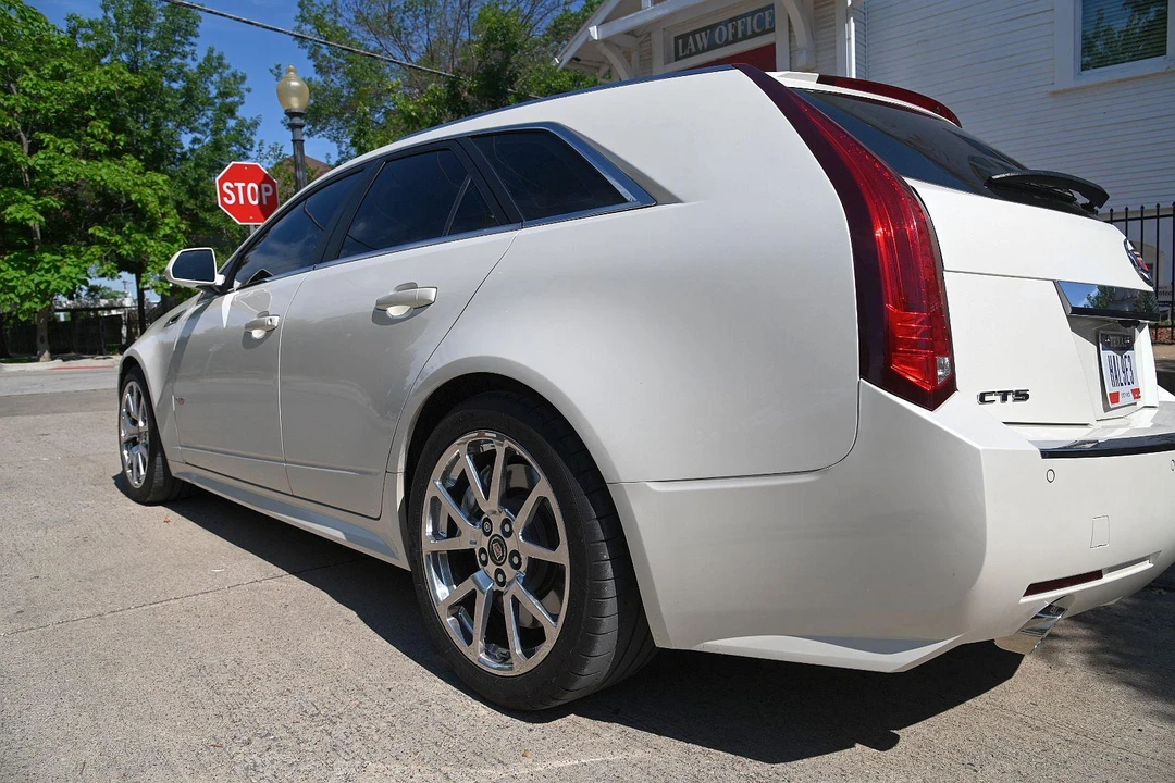 2014 Cadillac CTS-V 2nd Gen - Image 9 of 31