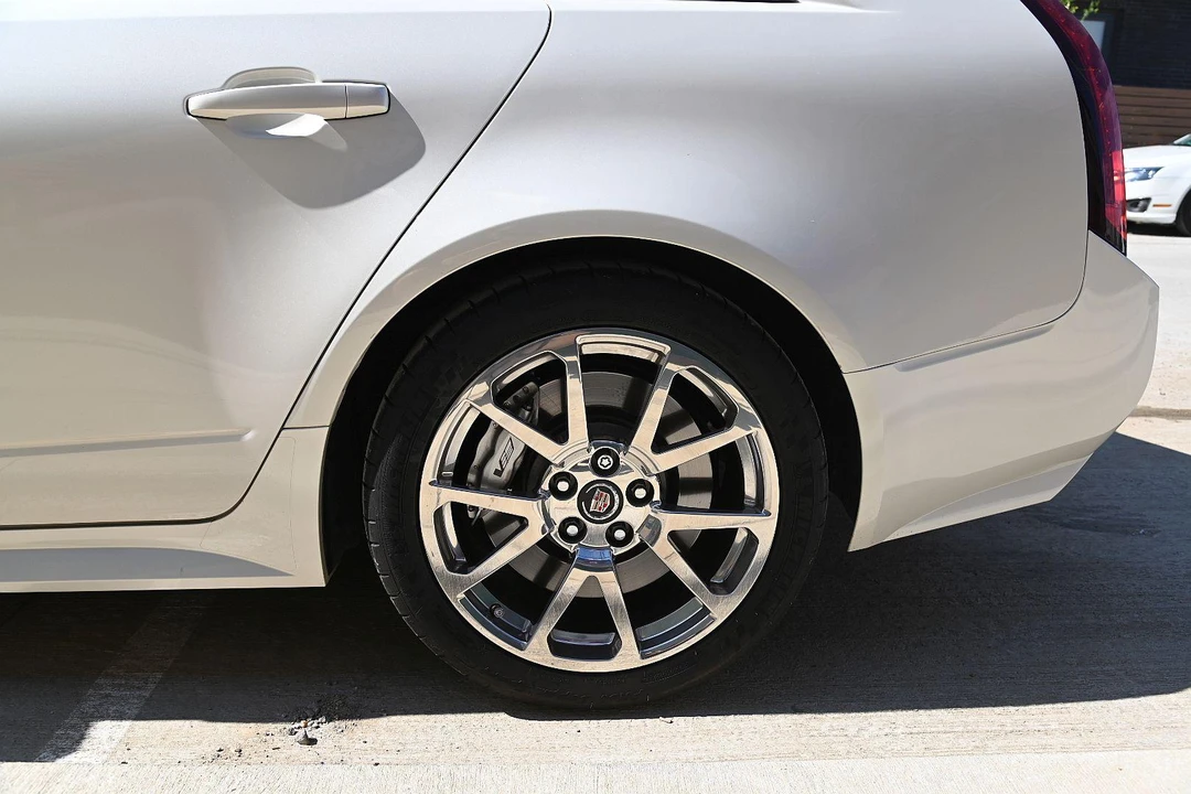 2014 Cadillac CTS-V 2nd Gen - Image 31 of 31