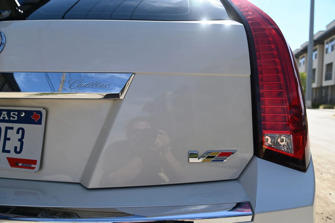 2014 Cadillac CTS-V 2nd Gen - Image 21 of 31