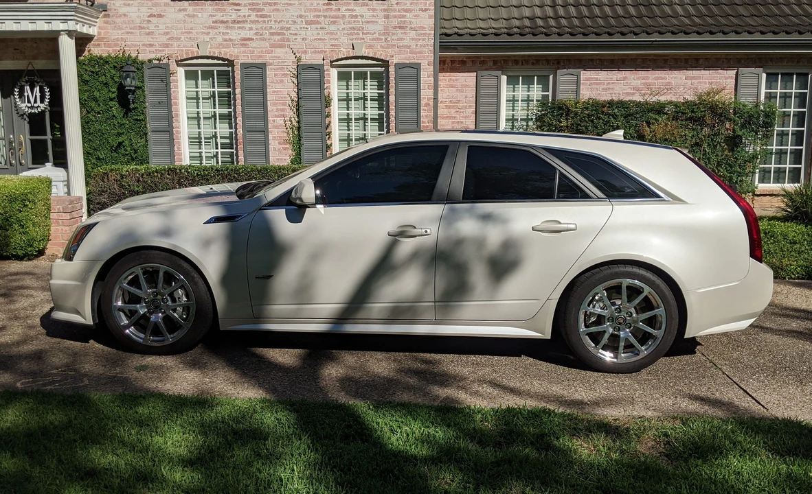 2014 Cadillac CTS-V 2nd Gen - Image 10 of 31