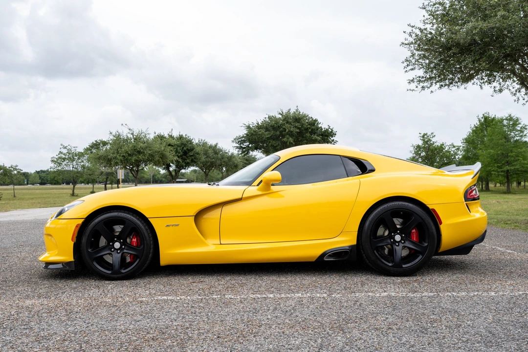2014 Dodge Viper 5th Gen - Image 8 of 31