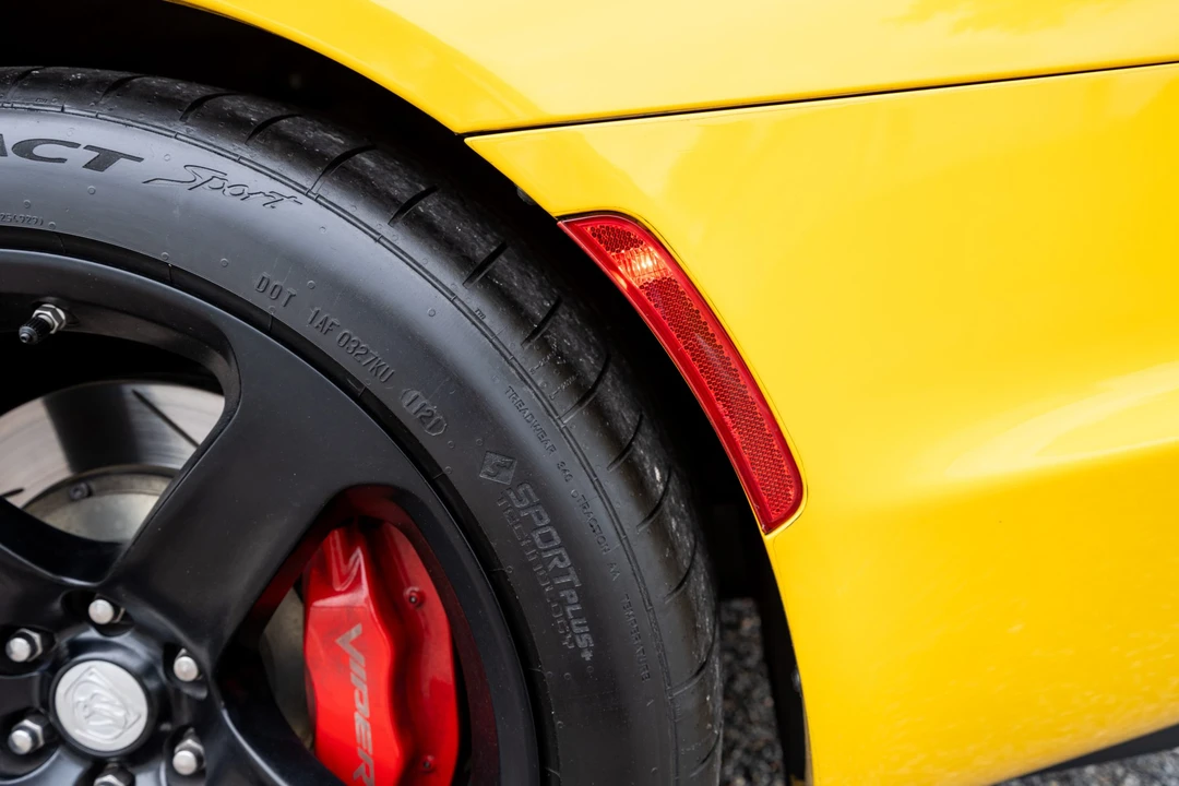 2014 Dodge Viper 5th Gen - Image 30 of 31