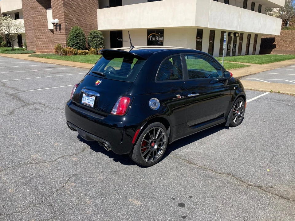 2014 Fiat Abarth 500 - Image 6 of 31