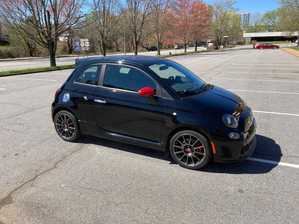 2014 Fiat Abarth 500 - Image 3 of 31