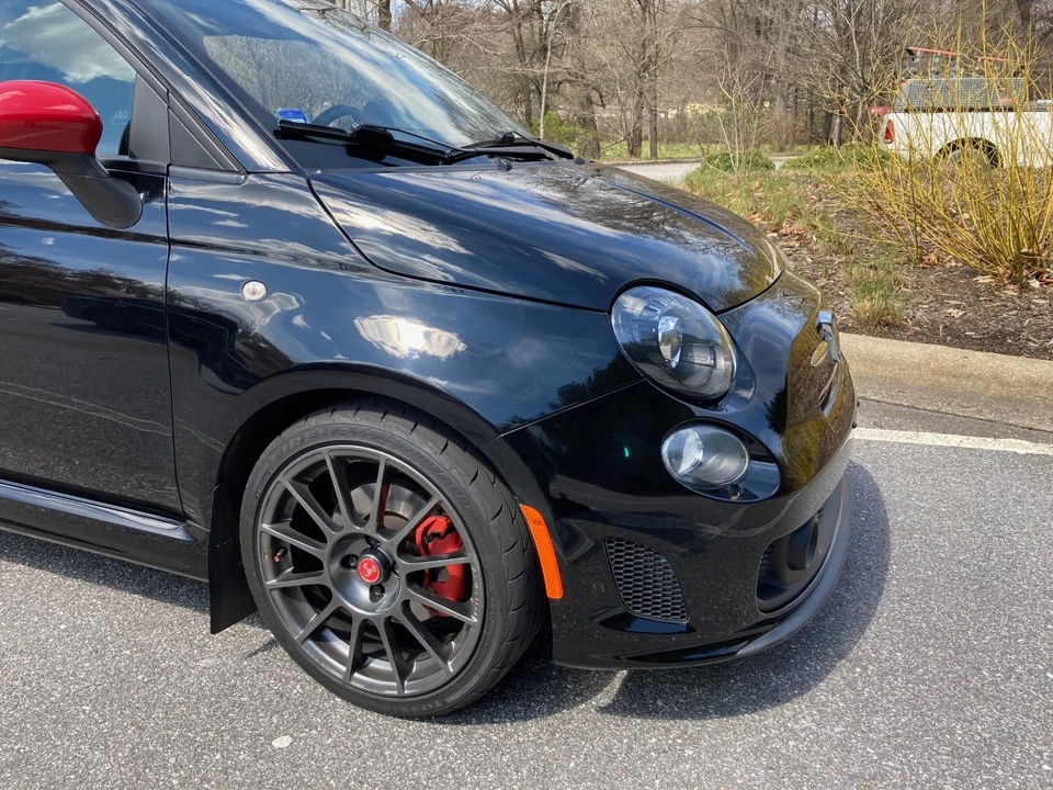 2014 Fiat Abarth 500 - Image 24 of 31