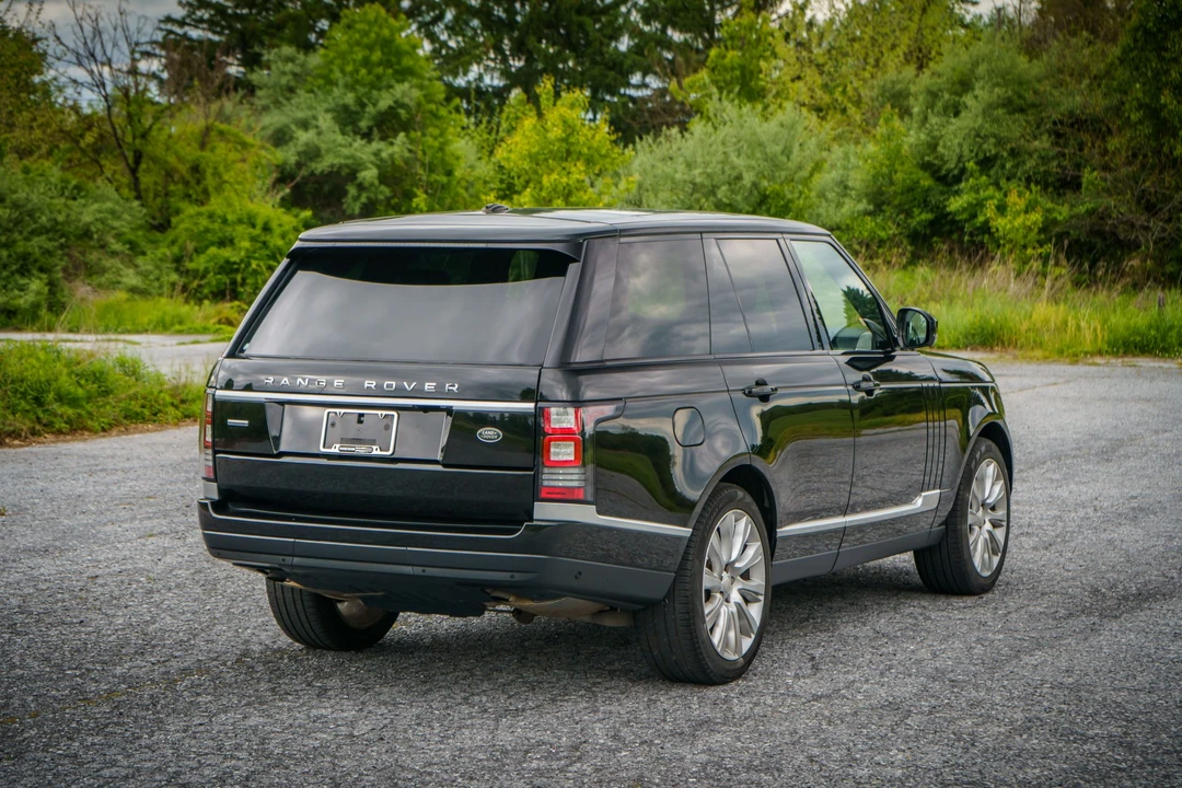 2014 Land Rover Range Rover L405 - Image 17 of 31