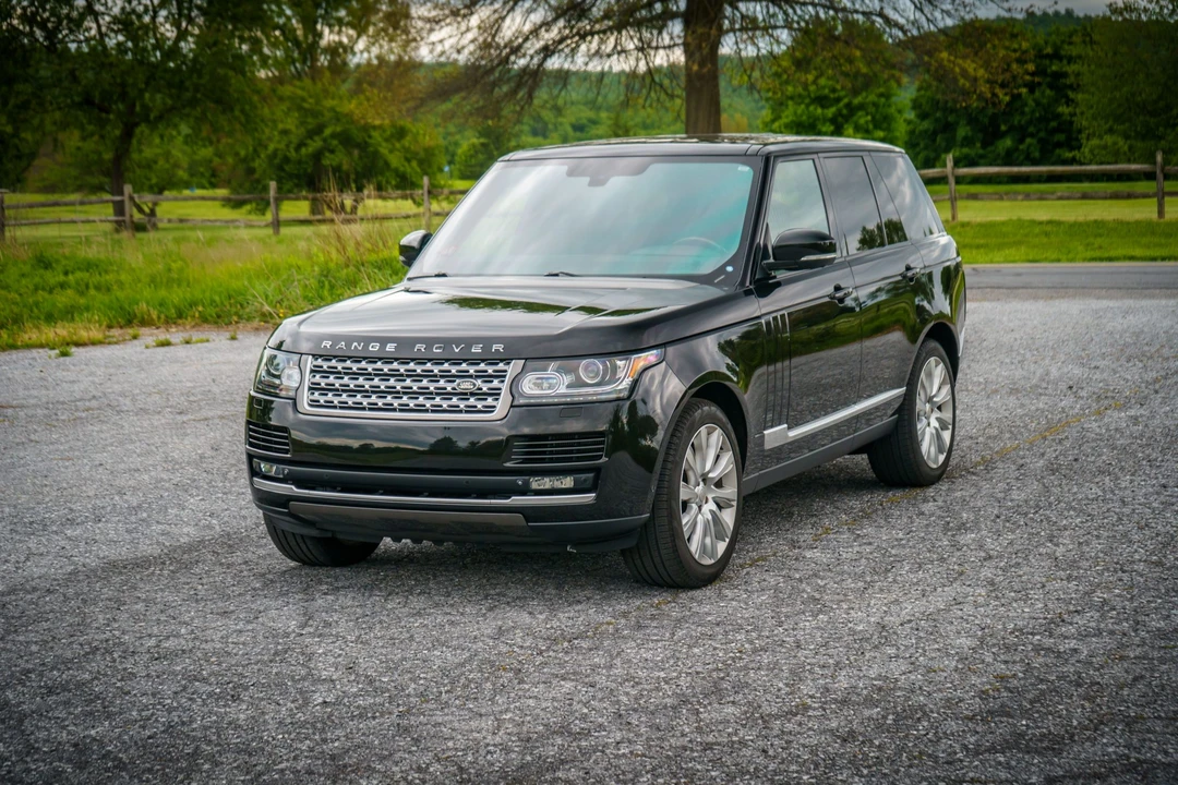 2014 Land Rover Range Rover L405 - Image 4 of 31