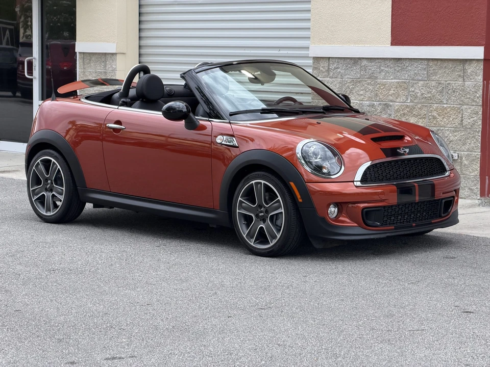 2014 Mini Coupe & Roadster - Image 6 of 31