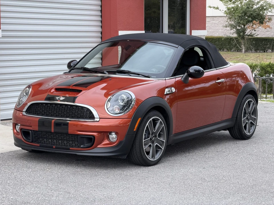 2014 Mini Coupe & Roadster - Image 26 of 31
