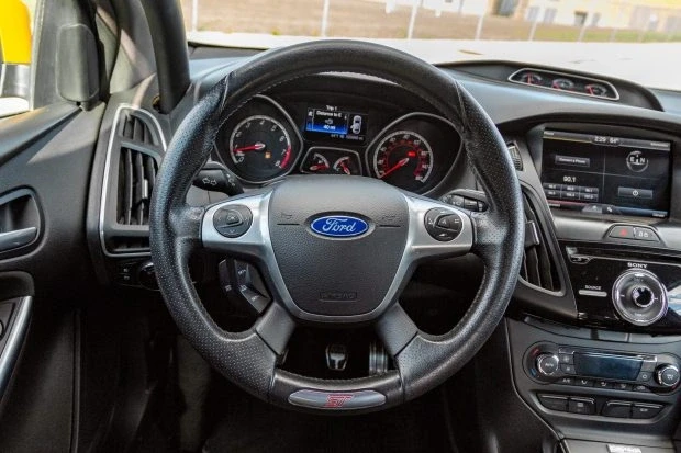 2014 Ford Focus 3rd Gen - Image 5 of 7