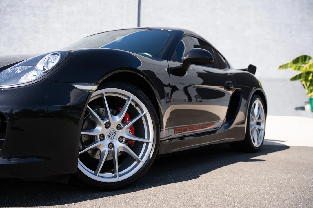 2014 Porsche 981 Cayman - Image 26 of 31