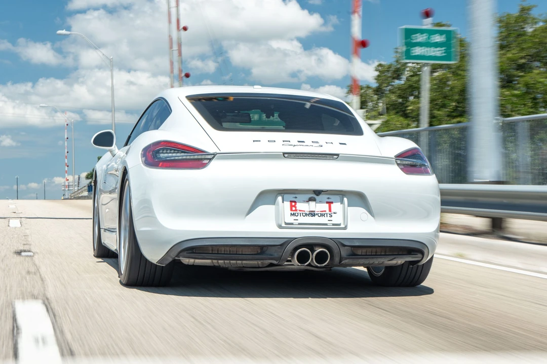 2014 Porsche 981 Cayman S - Image 11 of 31